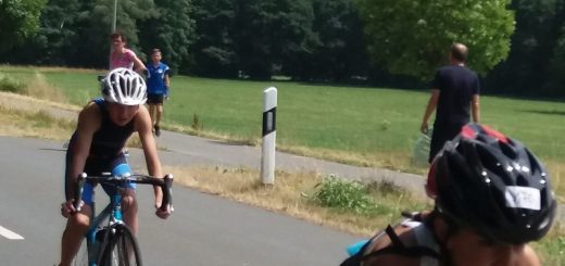 Mann beim Radfahren